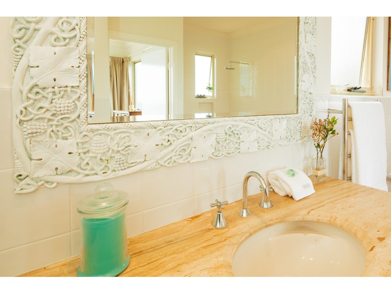 11 Crusoe Court, Castaways Beach QLD 4567