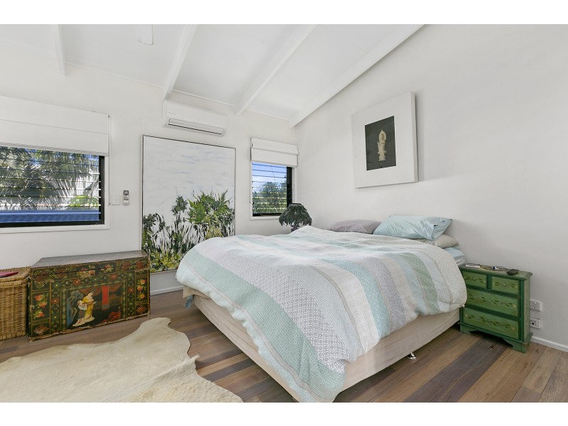6 Weyba Street, Sunshine Beach QLD 4567