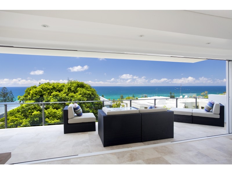 1/18 Henderson Street, Sunshine Beach QLD 4567