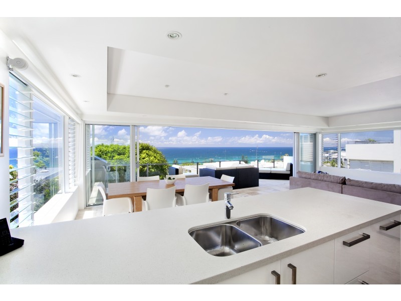 1/18 Henderson Street, Sunshine Beach QLD 4567