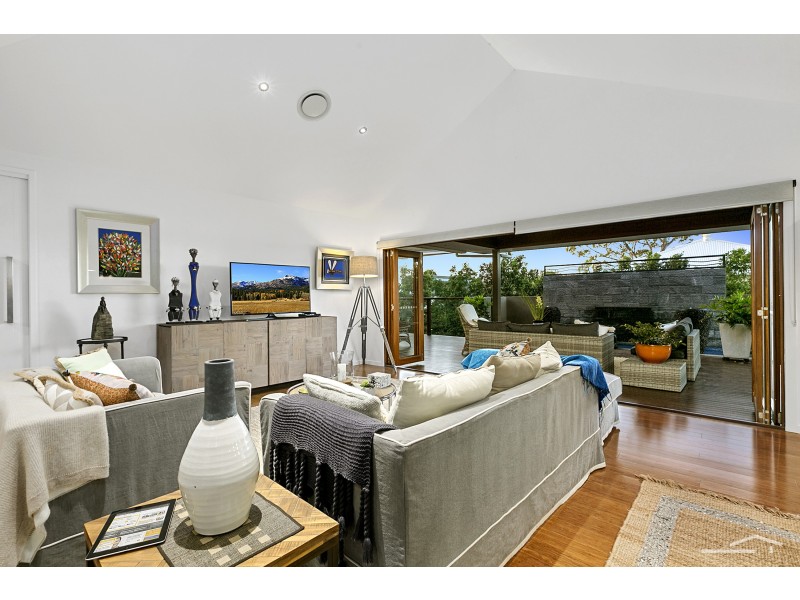 11 Quoll Court, Peregian Springs QLD 4573