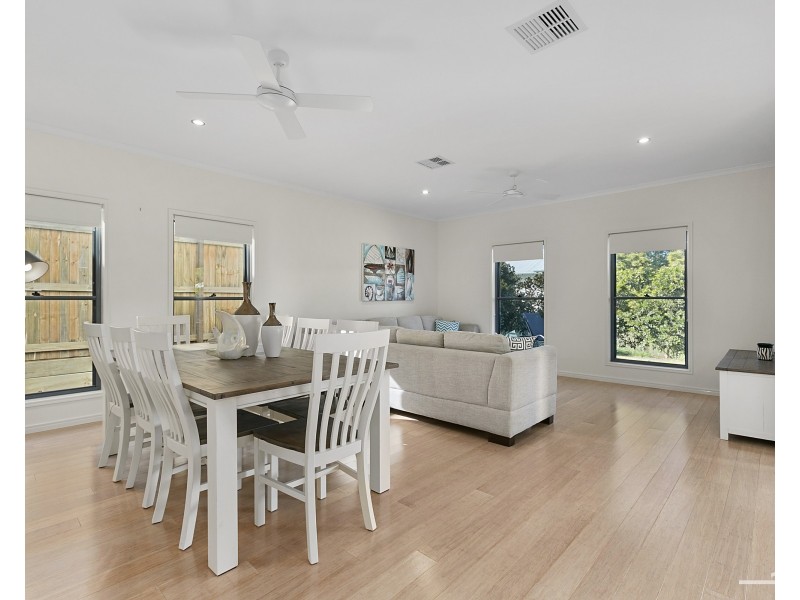 55/115 Peregian Springs Drive, Peregian Springs QLD 4573