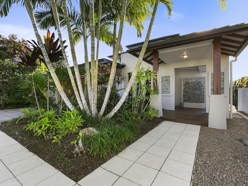 74 The Avenue, Peregian Springs QLD 4573