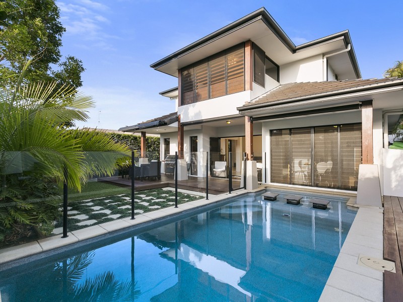 74 The Avenue, Peregian Springs QLD 4573