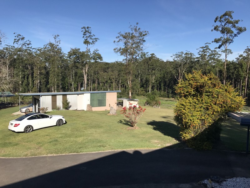 130  Paskins Road, Palmwoods QLD 4555