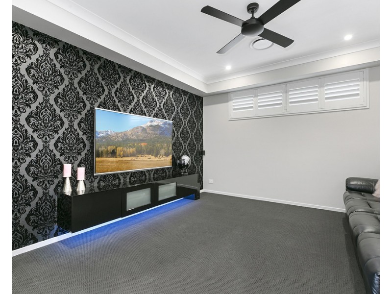 18 Attenuatta Place, Noosaville QLD 4566