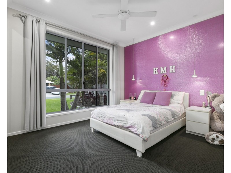 18 Attenuatta Place, Noosaville QLD 4566