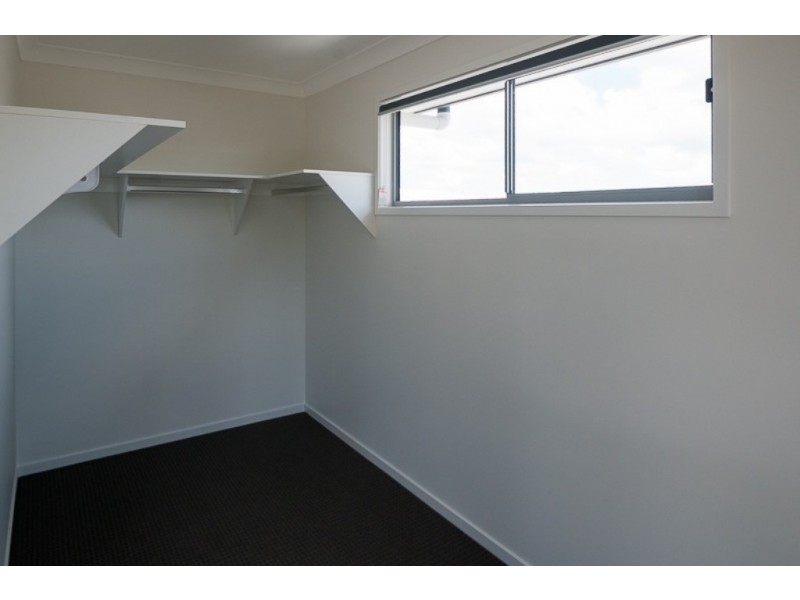 2/22 Silver Wattle Drive, Peregian Springs QLD 4573