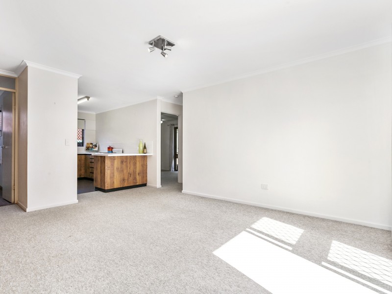 2/58 Peregian Esplanade, Peregian Beach QLD 4573