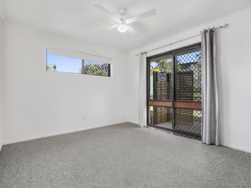 2/58 Peregian Esplanade, Peregian Beach QLD 4573