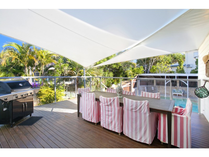 6 Bartill Court, Noosa Heads QLD 4567