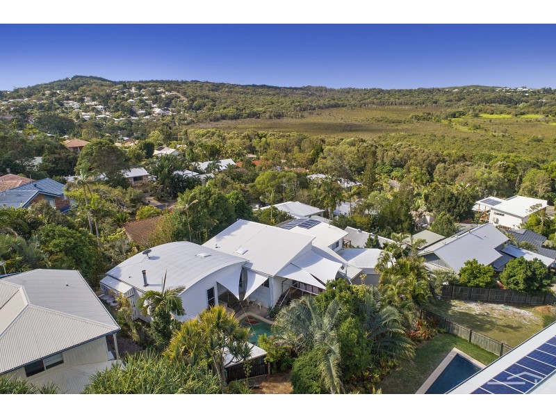 6 Bartill Court, Noosa Heads QLD 4567