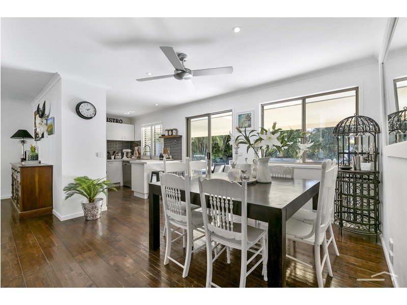 68 Lake Entrance Boulevard, Noosaville QLD 4566