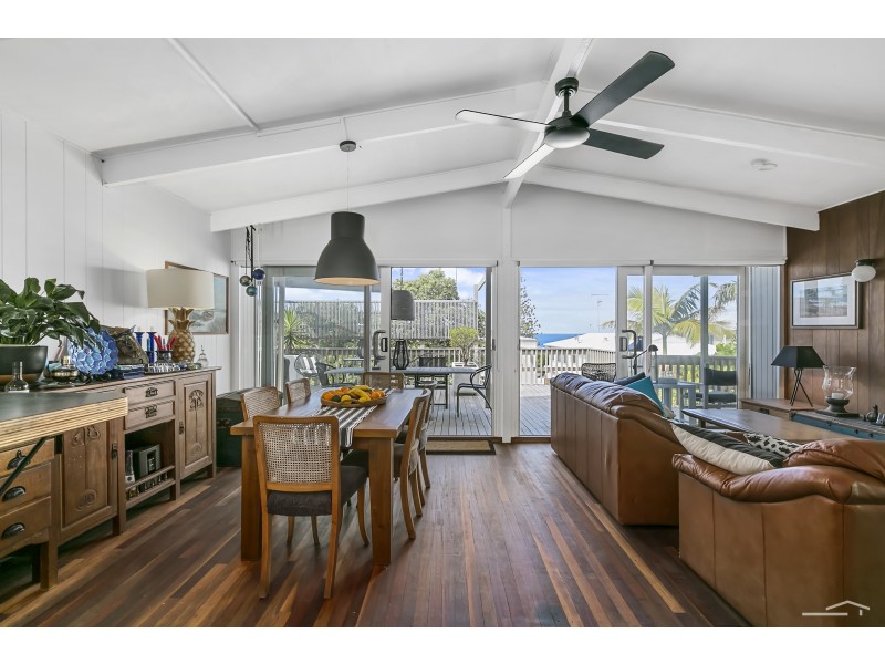 20 Stevens Street, Sunshine Beach QLD 4567