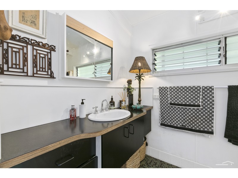 20 Stevens Street, Sunshine Beach QLD 4567