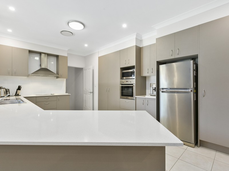 10 Balgownie Drive, Peregian Springs QLD 4573