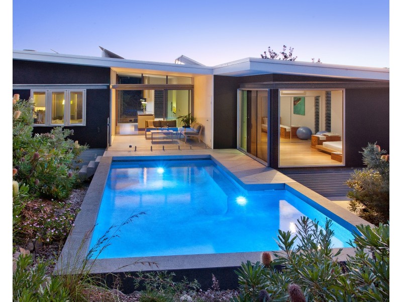 18 Whale Drive, Sunshine Beach QLD 4567