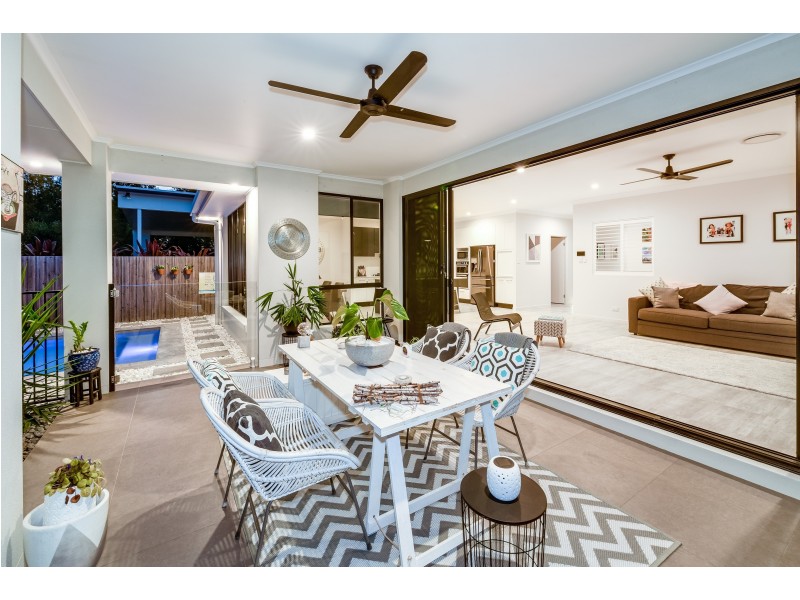 227 Balgownie Drive, Peregian Springs QLD 4573