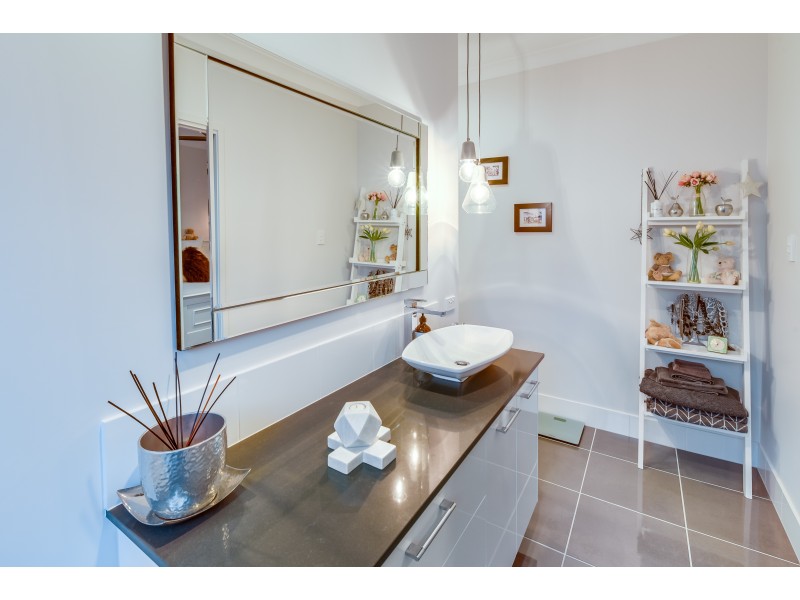 227 Balgownie Drive, Peregian Springs QLD 4573