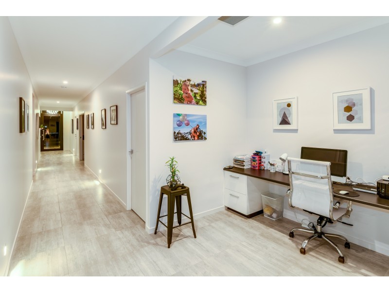 227 Balgownie Drive, Peregian Springs QLD 4573