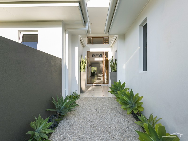 83 The Avenue, Peregian Springs QLD 4573