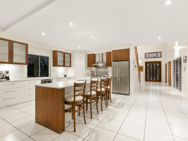 83 The Avenue, Peregian Springs QLD 4573