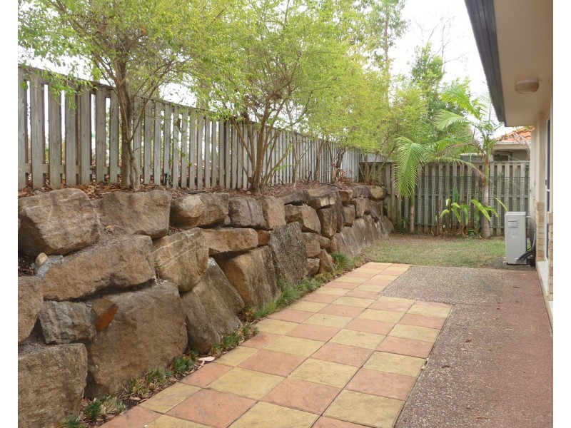 17 Raven Way, Noosaville QLD 4566