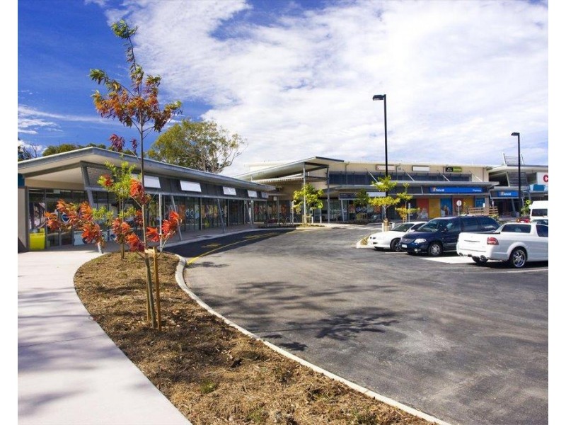 6 Lakeside Drive, Peregian Springs QLD 4573