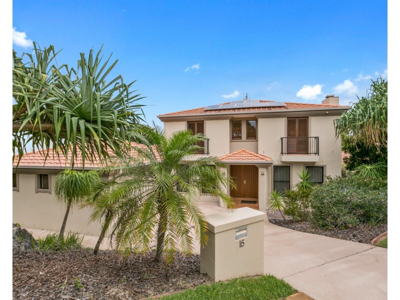 15 Seafarer Court, Castaways Beach QLD 4567