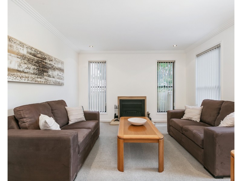 15 Seafarer Court, Castaways Beach QLD 4567