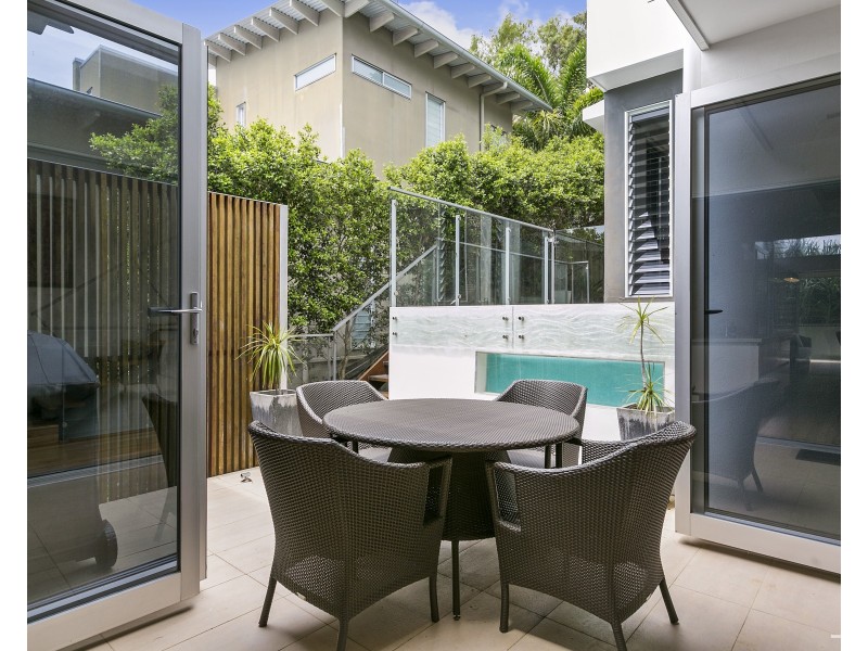 1/23 Duke Street, Sunshine Beach QLD 4567