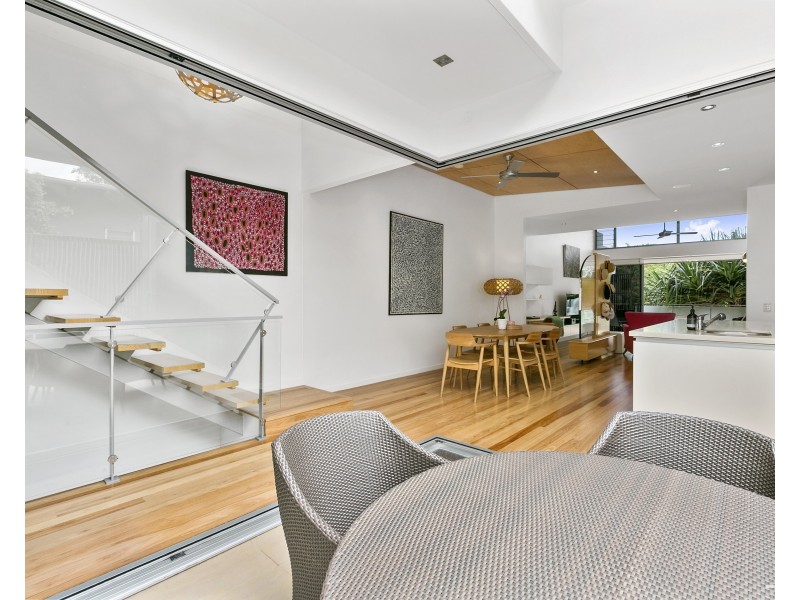 1/23 Duke Street, Sunshine Beach QLD 4567