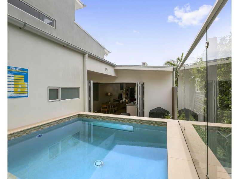 1/23 Duke Street, Sunshine Beach QLD 4567