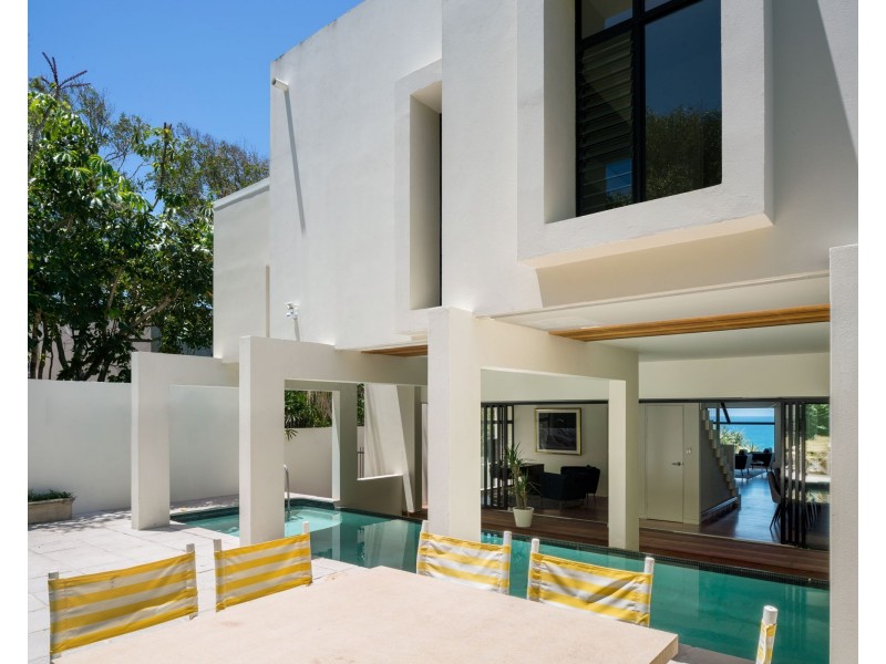 69 Seaview Terrace, Sunshine Beach QLD 4567