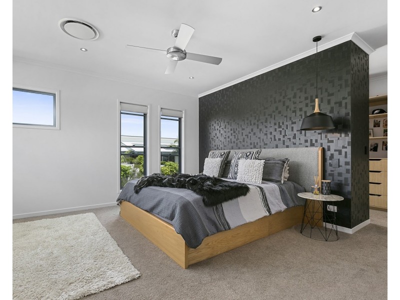 15 Goldfinch Close, Peregian Springs QLD 4573