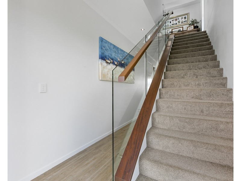 15 Goldfinch Close, Peregian Springs QLD 4573