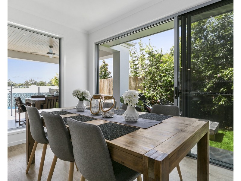 15 Goldfinch Close, Peregian Springs QLD 4573