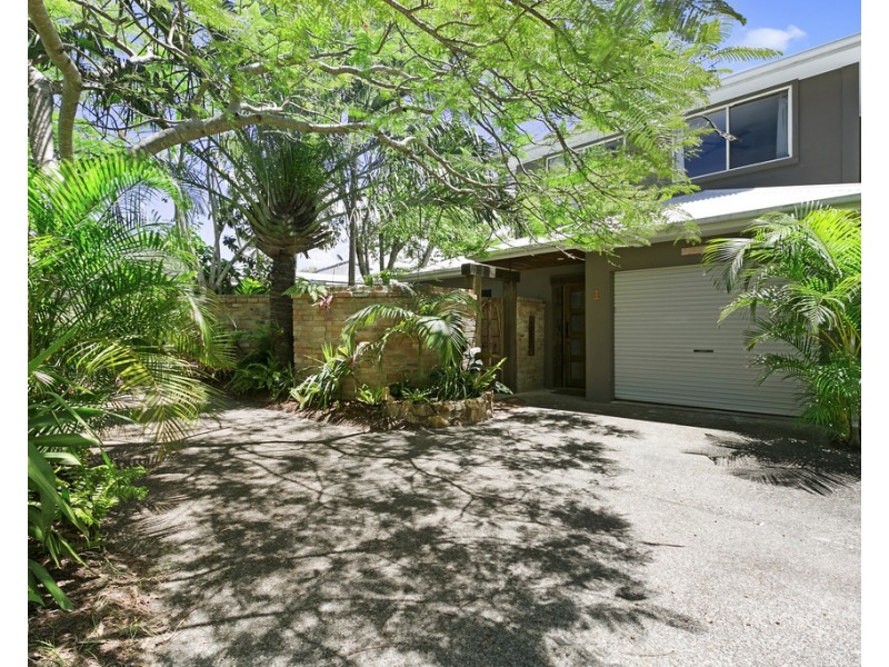 1/23 Hill Street, Sunshine Beach QLD 4567