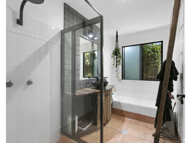1/23 Hill Street, Sunshine Beach QLD 4567