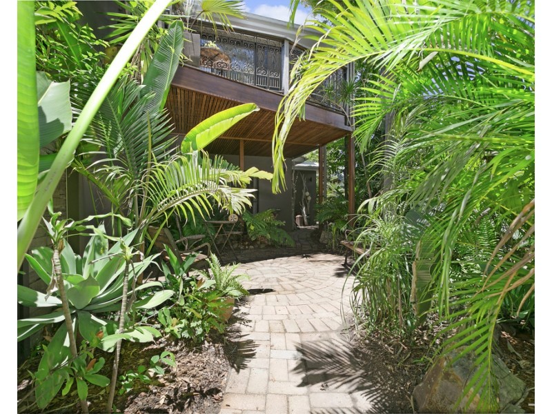 1/23 Hill Street, Sunshine Beach QLD 4567