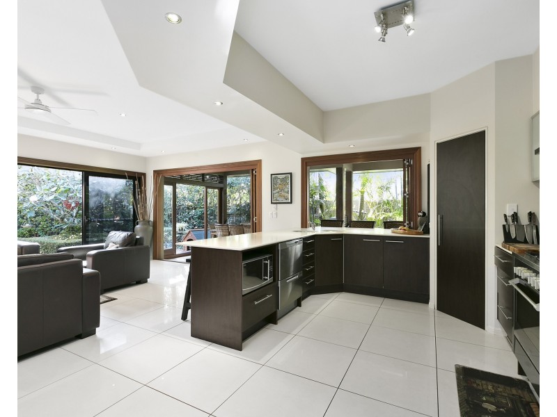 4  Pennant Court, Peregian Springs QLD 4573