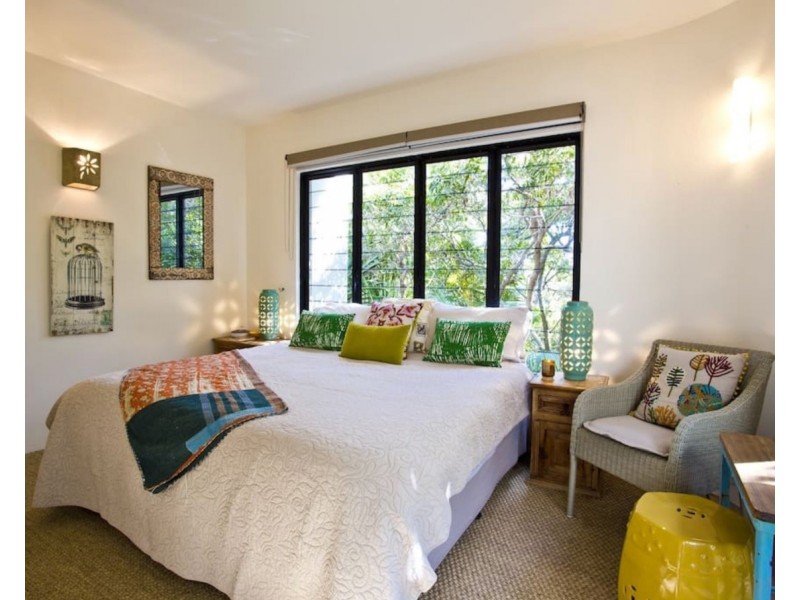 1/18 Bryan Street, Sunshine Beach QLD 4567