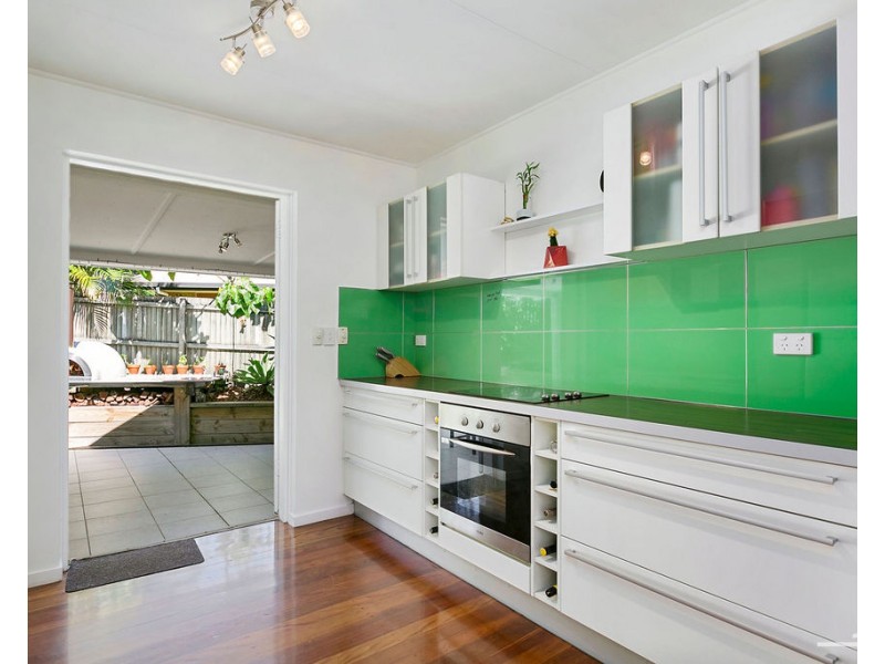 2 Ridge Street, Tewantin QLD 4565