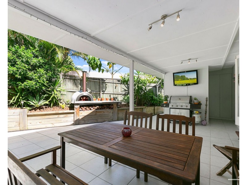 2 Ridge Street, Tewantin QLD 4565