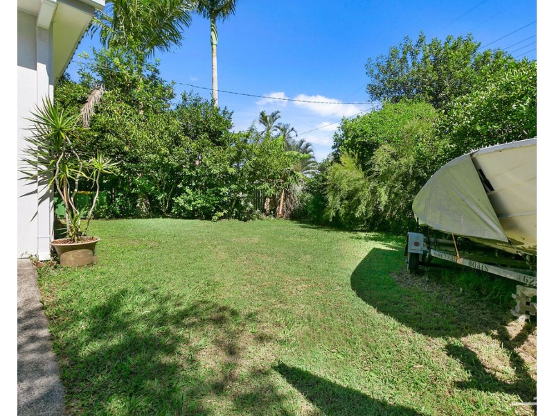 2 Ridge Street, Tewantin QLD 4565
