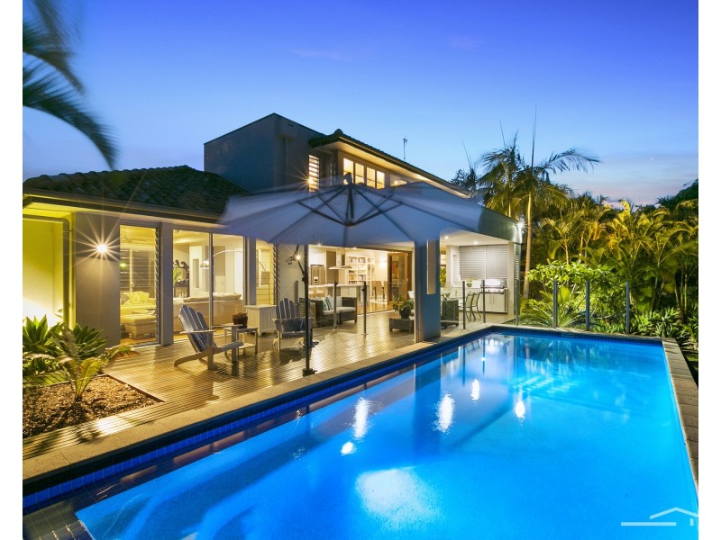 4 Lakeside Drive, Peregian Springs QLD 4573