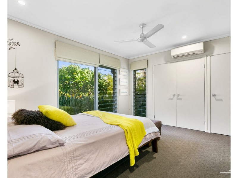 4 Lakeside Drive, Peregian Springs QLD 4573