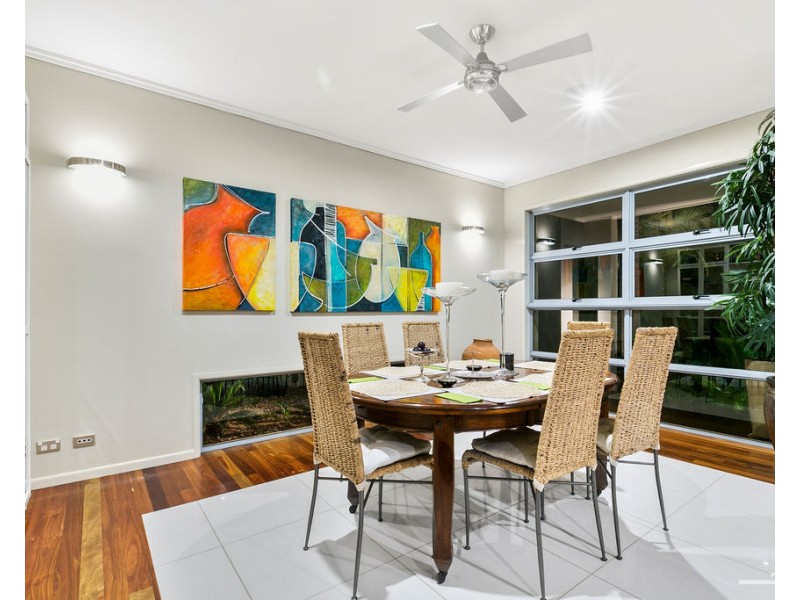 4 Lakeside Drive, Peregian Springs QLD 4573