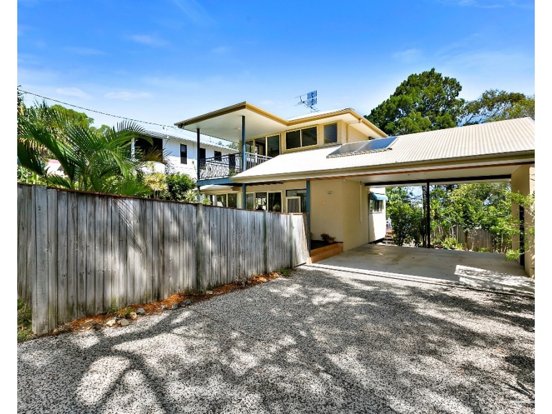 12 Viewland Drive, Noosa Heads QLD 4567