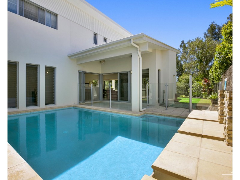 10 Greenside Court, Peregian Springs QLD 4573